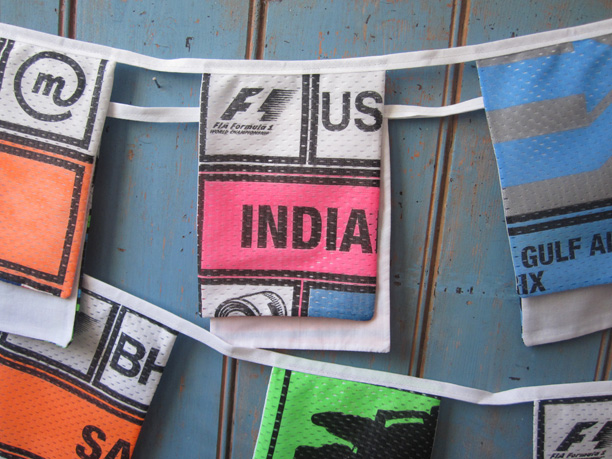 F1 Bunting F1 Bunting