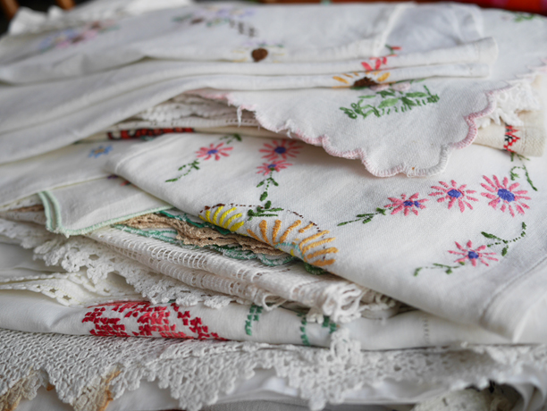 vintage tablecloths vintage tablecloths